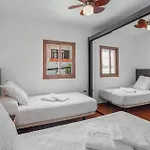 Vera Cruz-beach 5 Seconds-playa Americas * פלאייה דה לאס אמריקס
